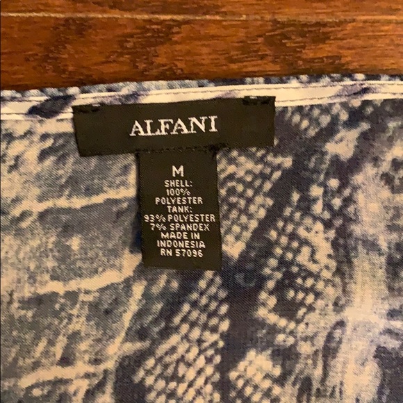 Alfani Blouse Blue and Tan. Cute Sleeves. - Picture 2 of 5